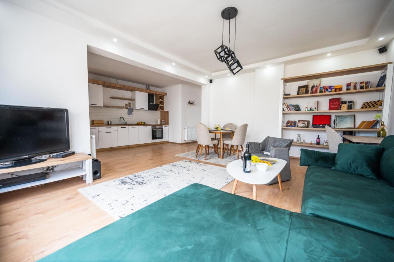 Spacious And Bright 2Bdr Apartment In The Old Town Σαράγεβο Εξωτερικό φωτογραφία