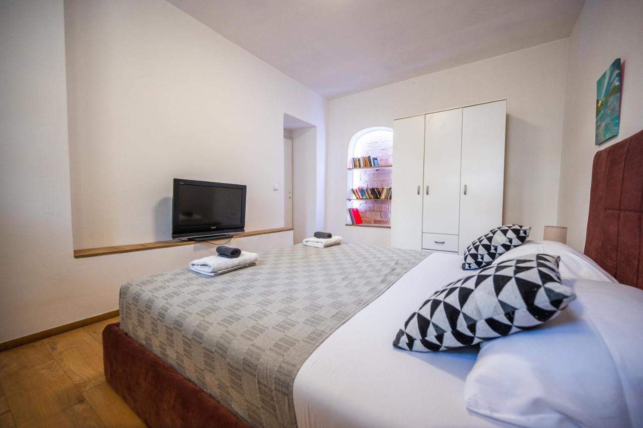 Spacious And Bright 2Bdr Apartment In The Old Town Σαράγεβο Εξωτερικό φωτογραφία